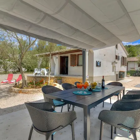 House Kim Dom wakacyjny *